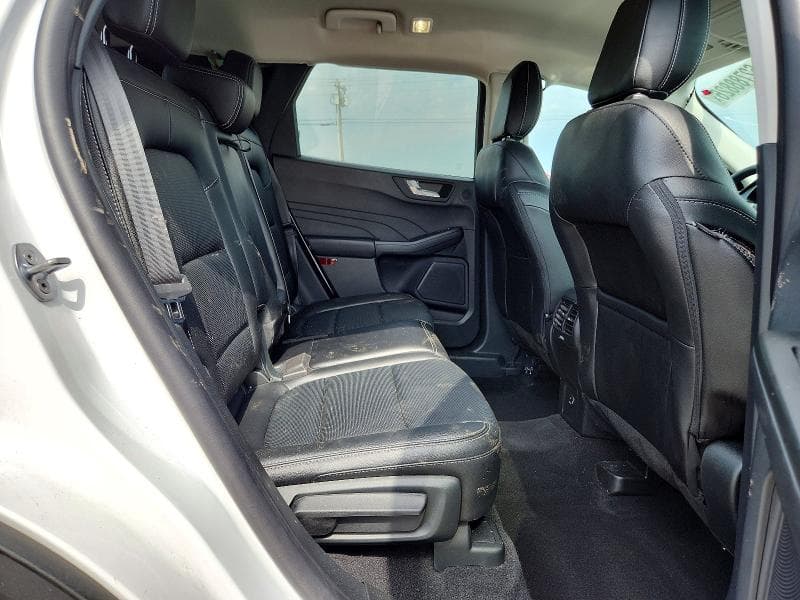 2022 FORD ESCAPE SEL 11