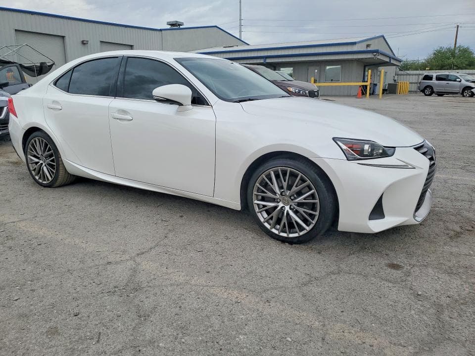2017 LEXUS IS 200T 4