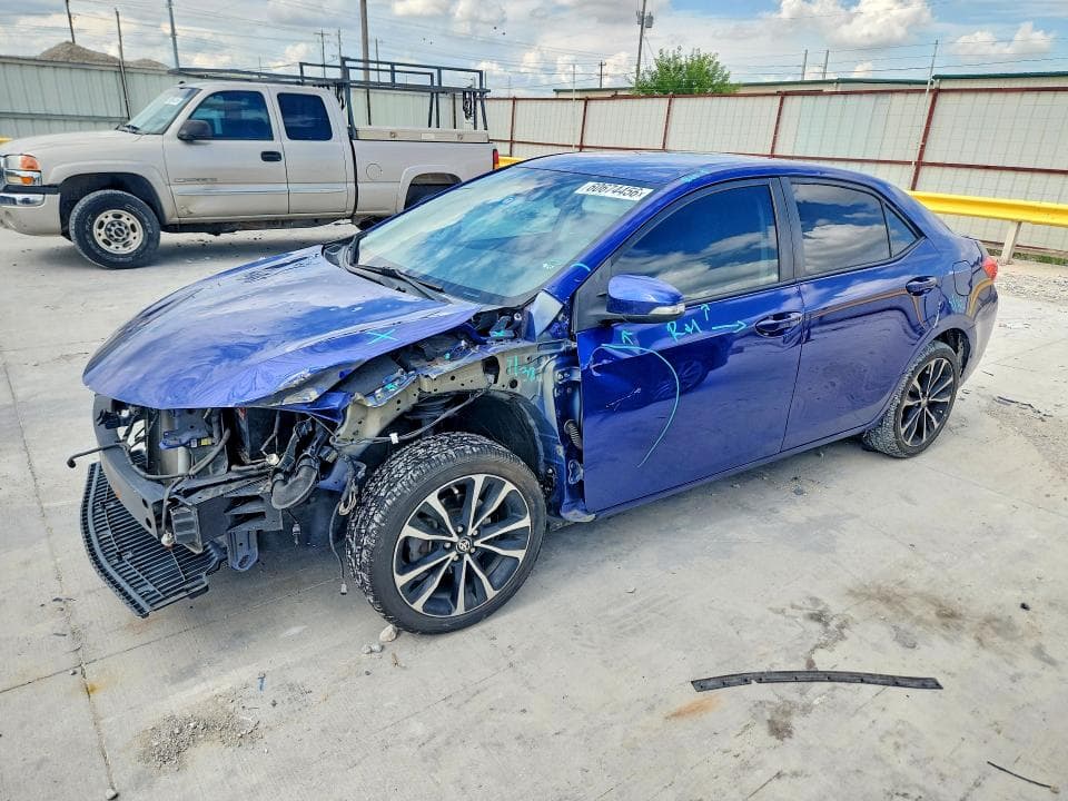 2018 TOYOTA COROLLA SE