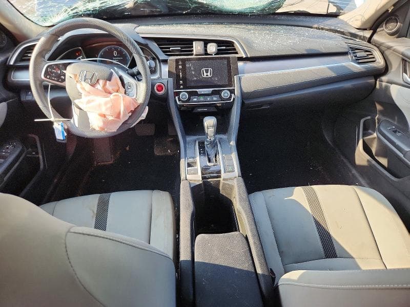 2018 HONDA CIVIC EX 8
