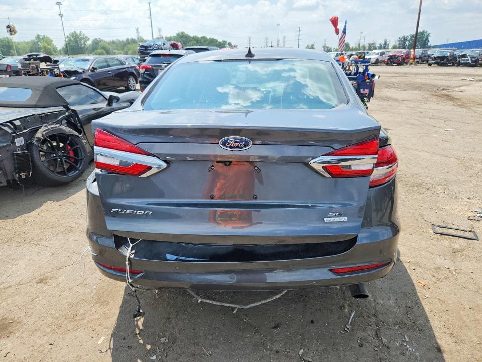 2020 FORD FUSION SE 6
