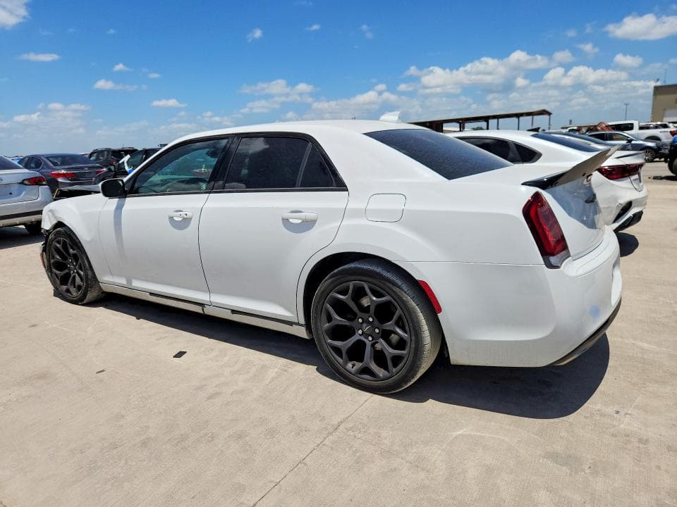 2019 CHRYSLER 300 S 2