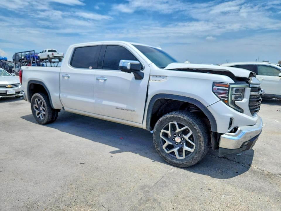 2023 GMC SIERRA K1500 SLT 4