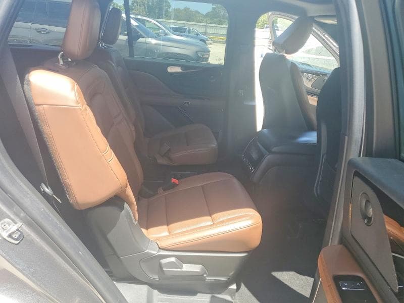 2023 LINCOLN AVIATOR RESERVE 11