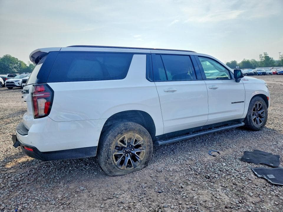 2023 CHEVROLET SUBURBAN K1500 Z71 3