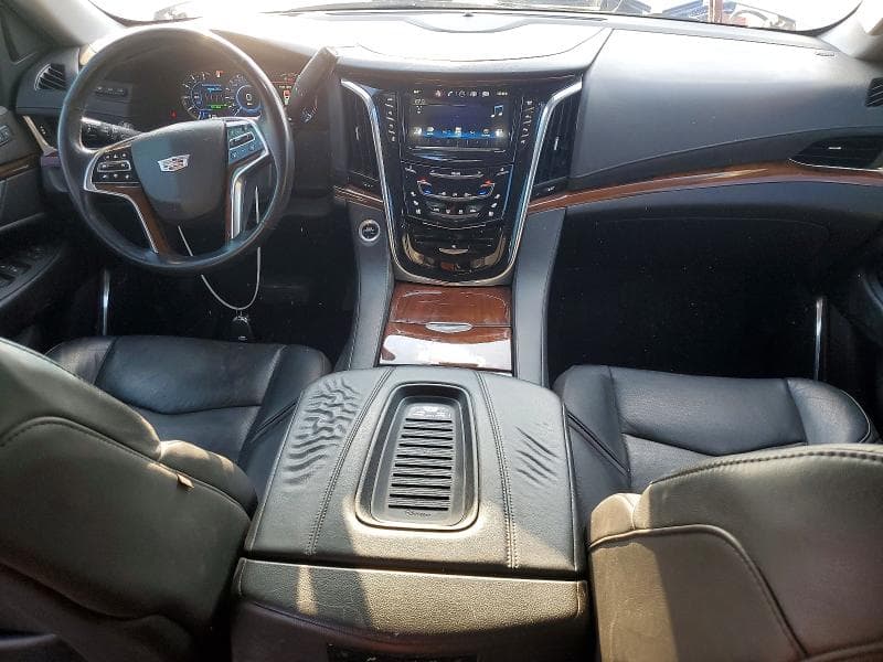2018 CADILLAC ESCALADE LUXURY 8