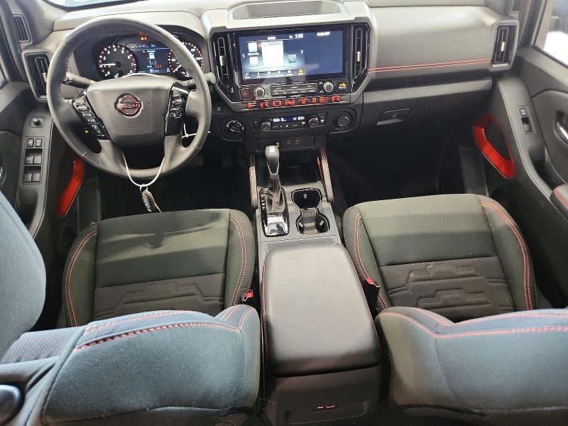 2025 NISSAN FRONTIER PRO-4X 8