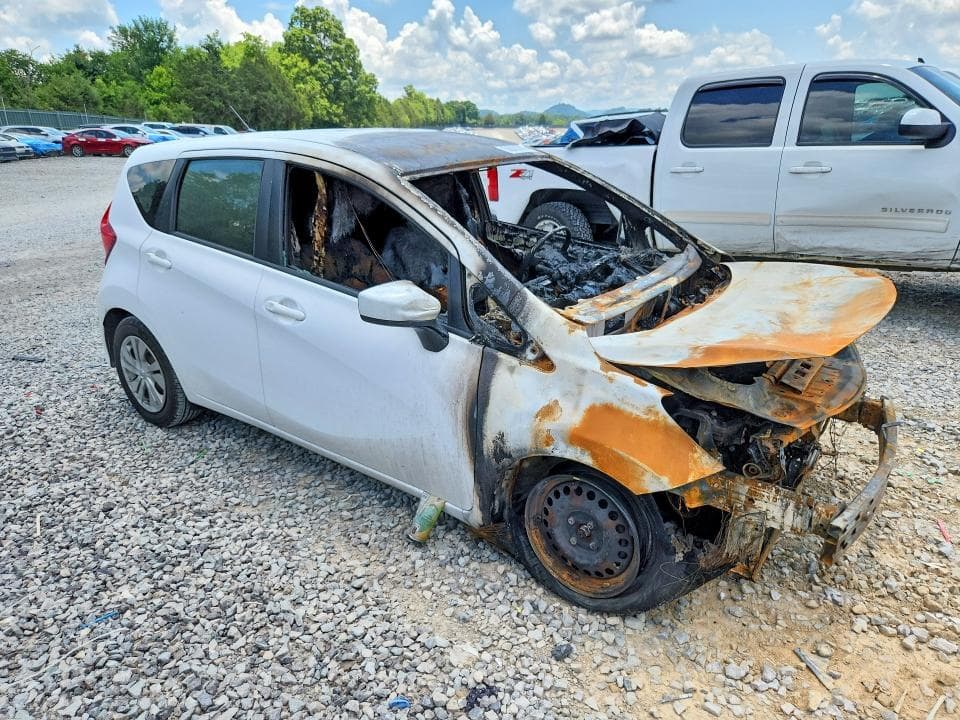 2019 NISSAN VERSA NOTE SV 4