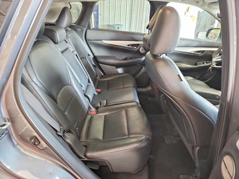 2019 INFINITI QX50 ESSENTIAL 10