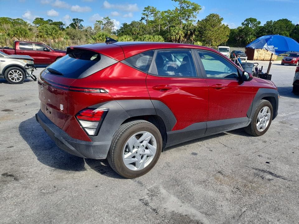 2026 HYUNDAI KONA SE 3