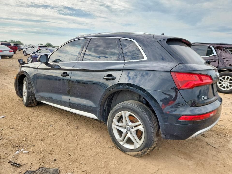 2019 AUDI Q5 PREMIUM 2