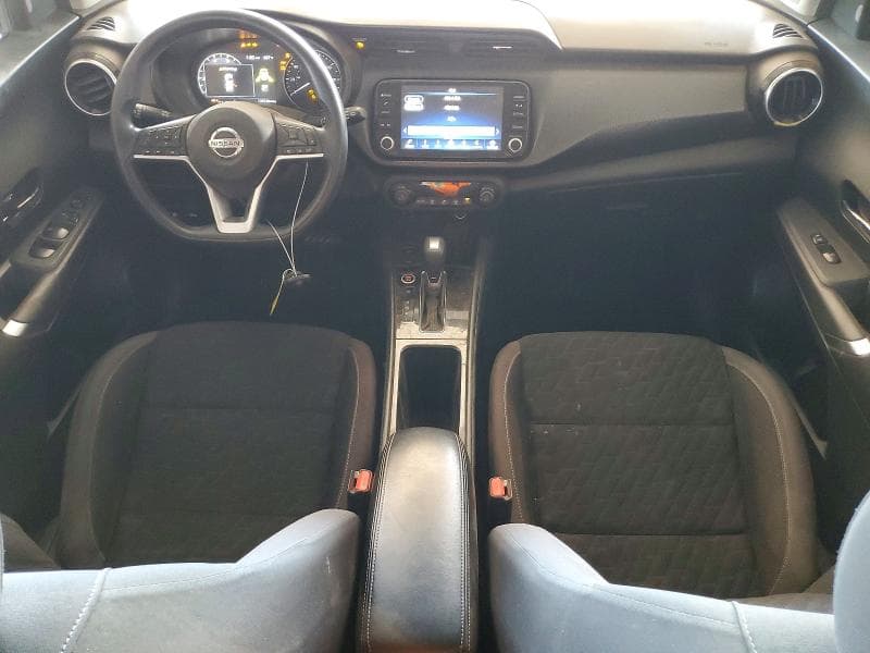 2021 NISSAN KICKS SV 8