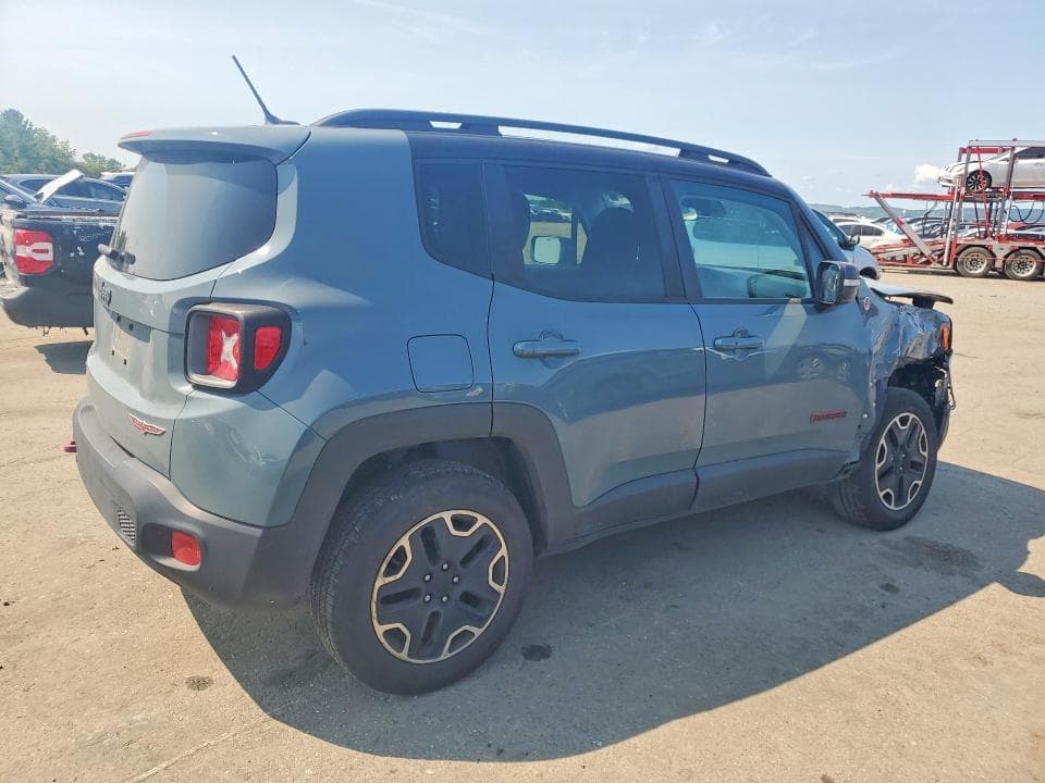 2017 JEEP RENEGADE TRAILHAWK 3