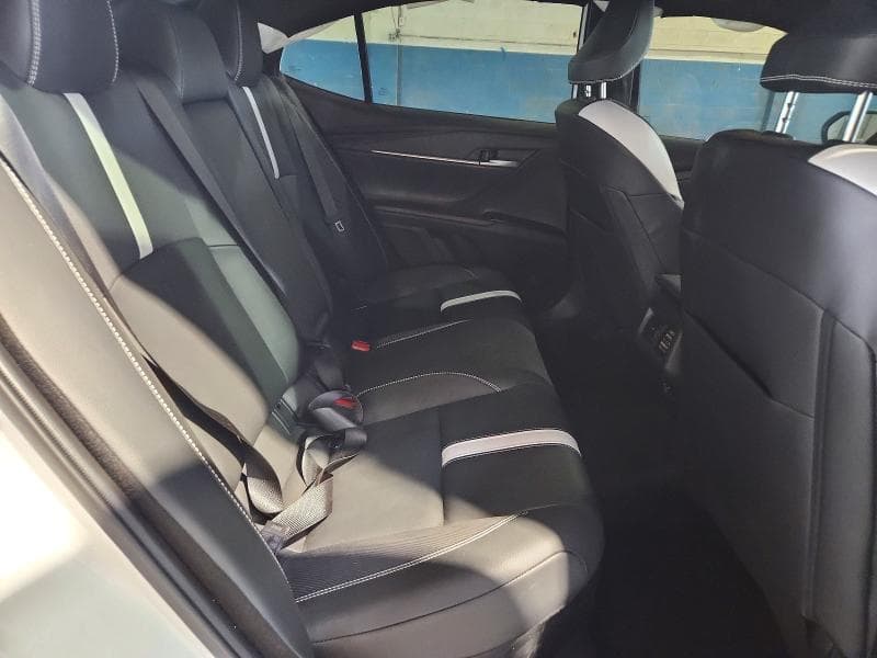 2026 TOYOTA CAMRY SE 10