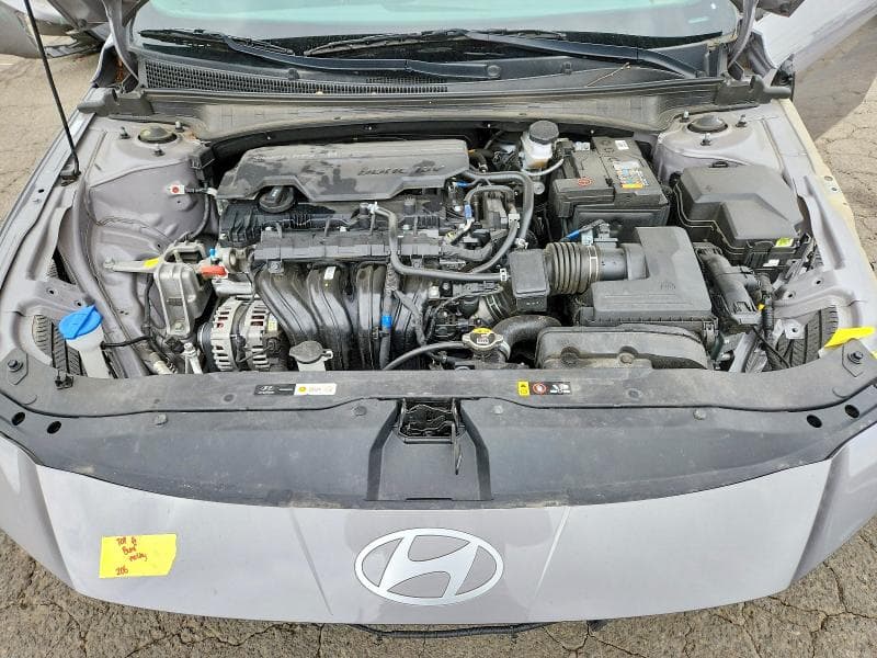 2024 HYUNDAI ELANTRA SEL 11