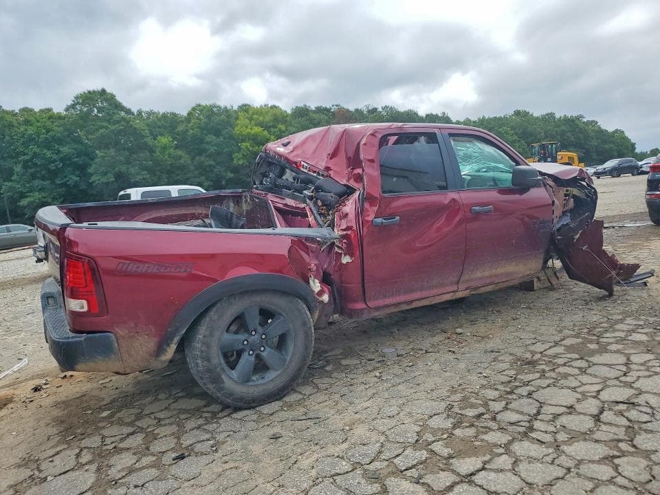 2020 RAM 1500 CLASSIC WARLOCK 3