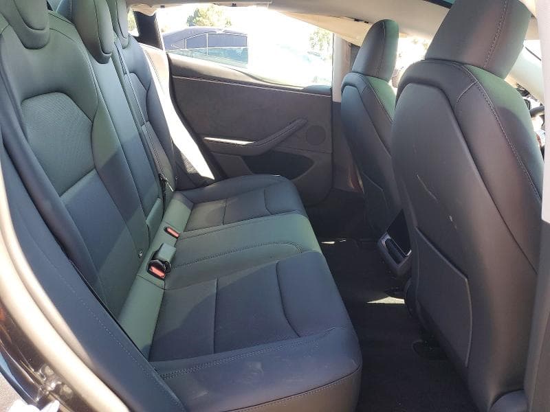 2026 TESLA MODEL 3 10