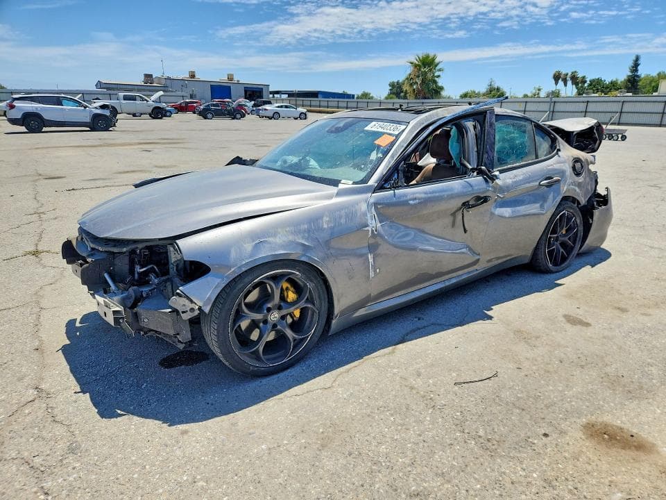 2018 ALFA ROMEO GIULIA TI - 1