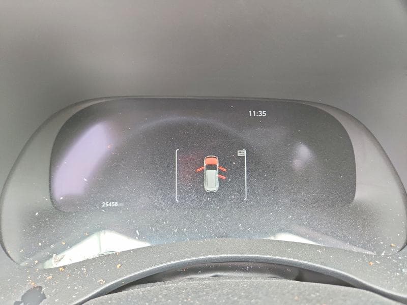 2023 TOYOTA HIGHLANDER LIMITED 9
