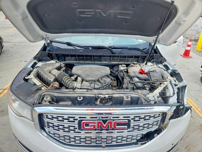 2018 GMC ACADIA DENALI 12