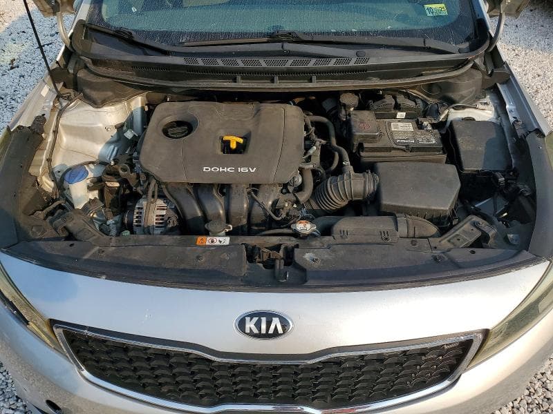 2017 KIA FORTE LX 11