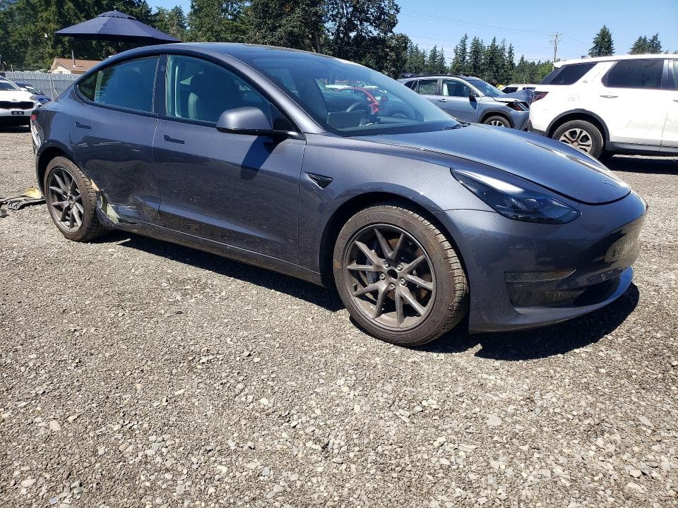 2023 TESLA MODEL 3 4