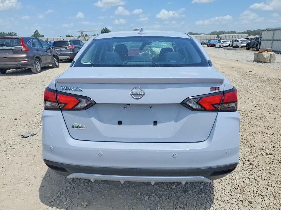2024 NISSAN VERSA SR 6