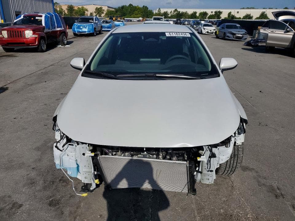 2025 TOYOTA COROLLA LE 5