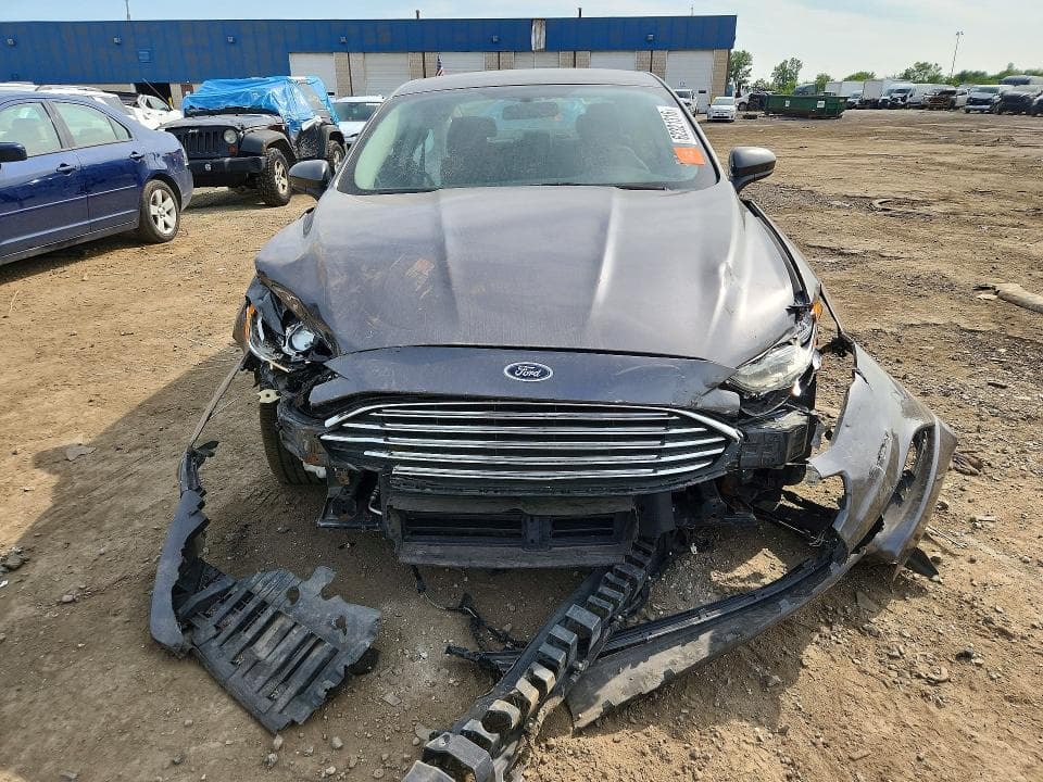 2017 FORD FUSION SE 5