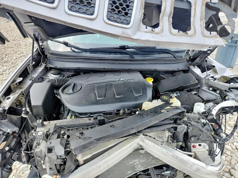 2020 JEEP CHEROKEE LIMITED 12