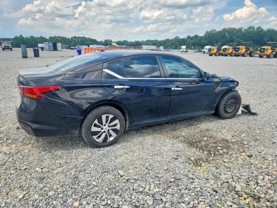 2020 NISSAN ALTIMA S 3