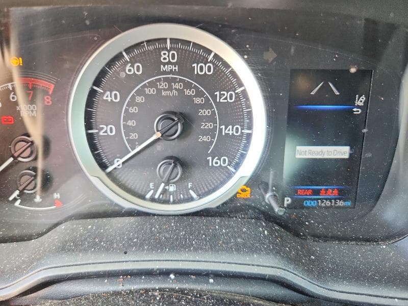 2021 TOYOTA COROLLA LE 9