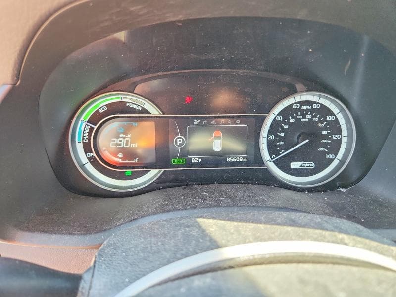 2018 KIA NIRO TOURING 9