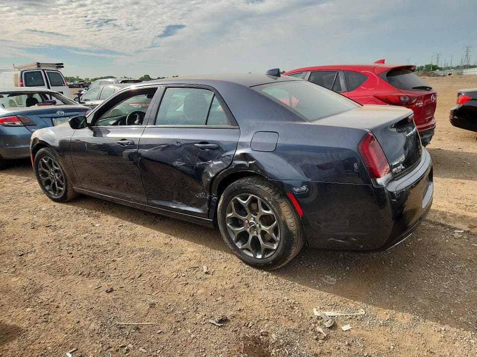 2018 CHRYSLER 300 TOURING 2