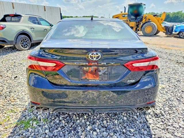 2019 TOYOTA CAMRY XSE 6