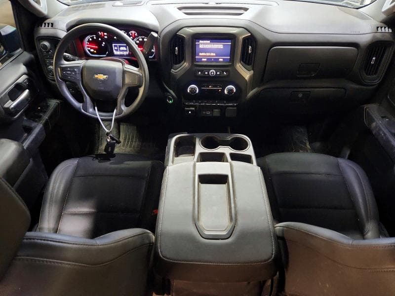 2025 CHEVROLET SILVERADO K2500 HEAVY DUTY 8