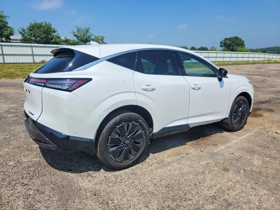 2025 NISSAN MURANO PLATINUM 3