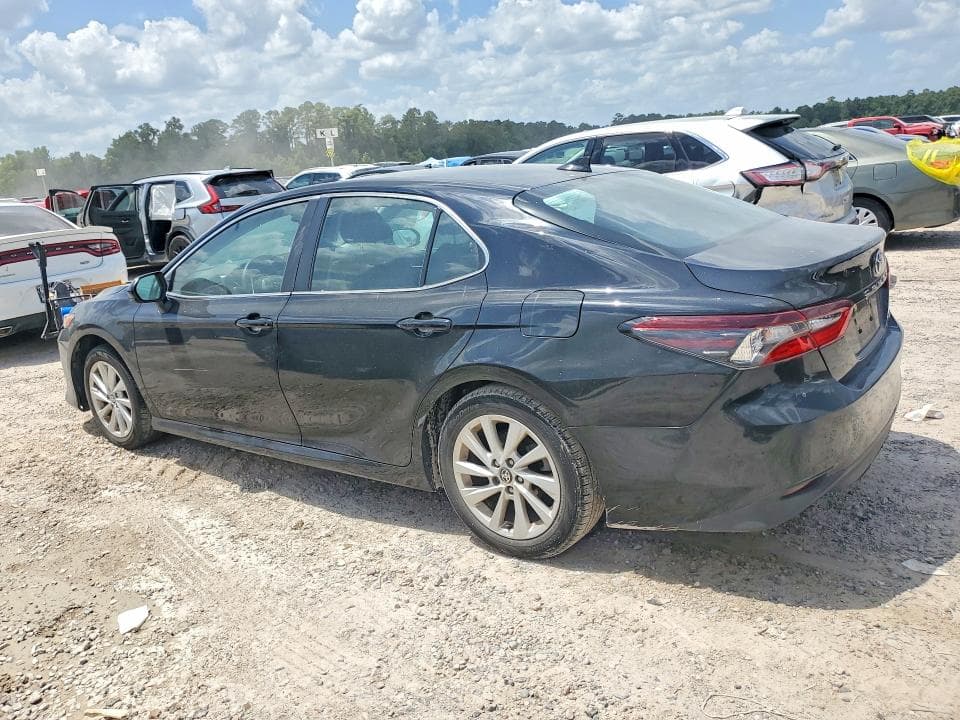 2024 TOYOTA CAMRY LE 2