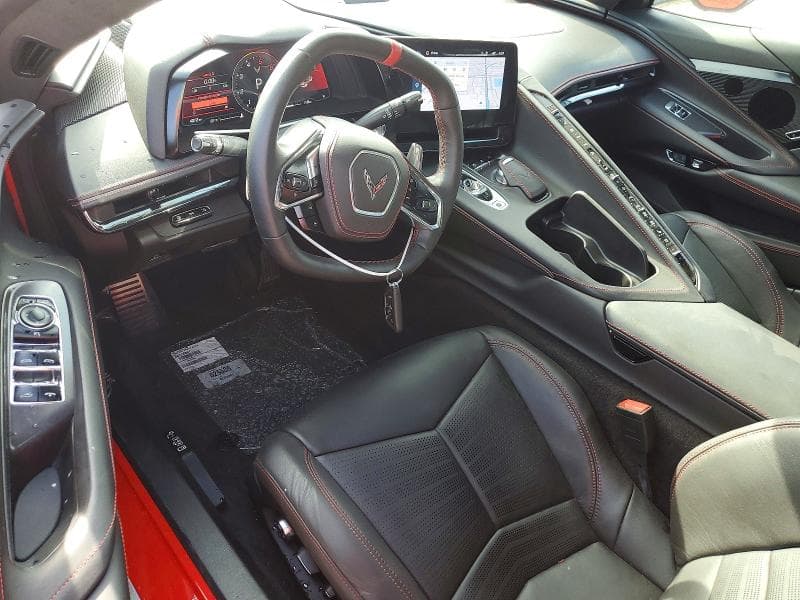 2025 CHEVROLET CORVETTE STINGRAY 3LT 8