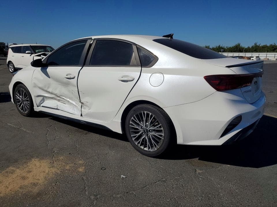 2022 KIA FORTE GT LINE 2
