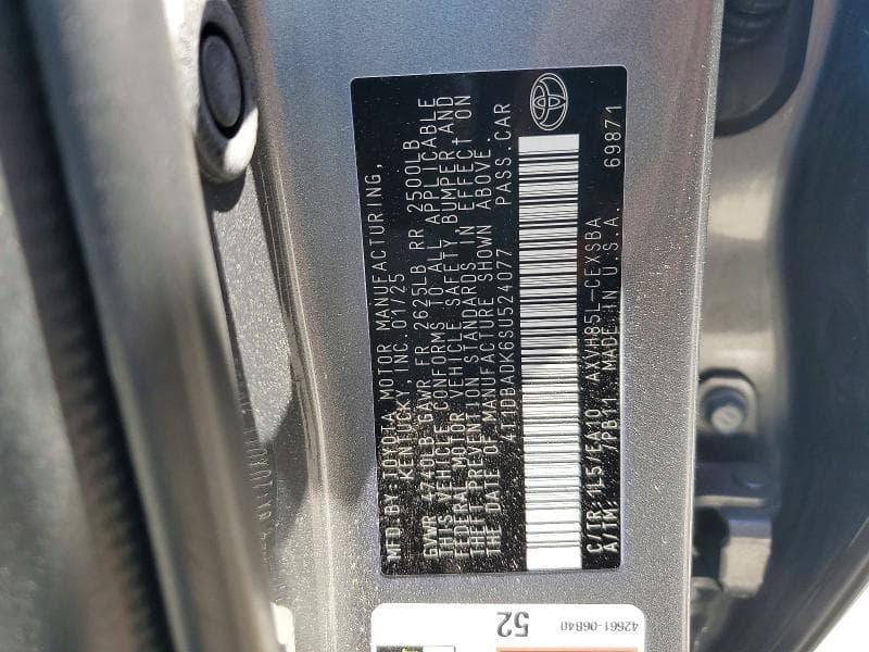 2025 TOYOTA CAMRY SE 12