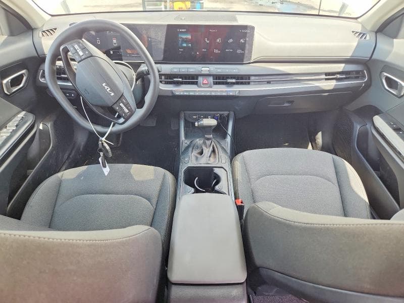 2025 KIA K4 LX 8