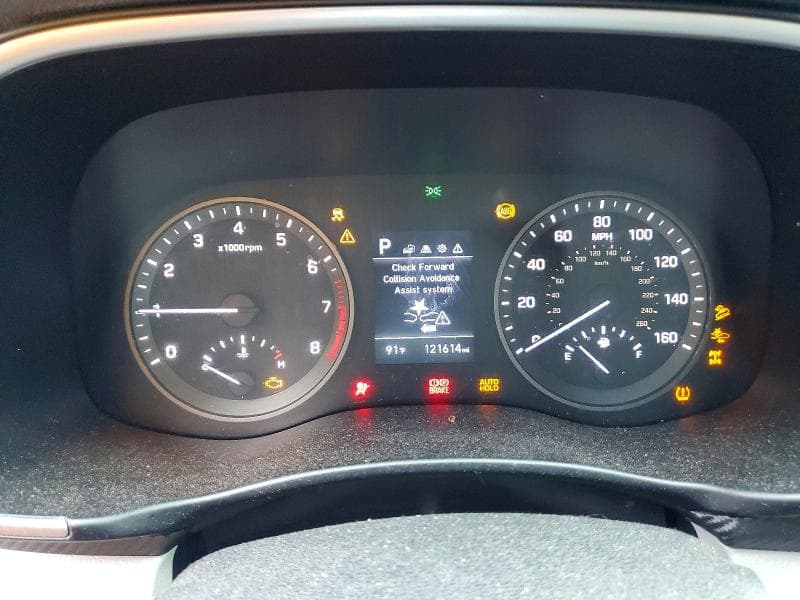 2019 HYUNDAI TUCSON SE 9