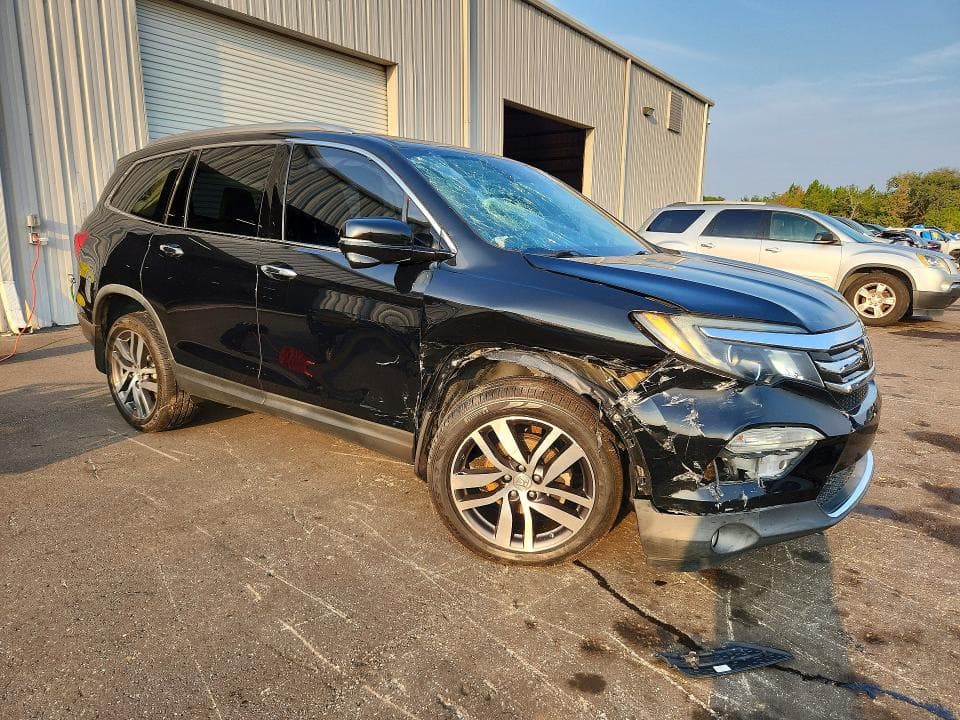 2017 HONDA PILOT TOURING 4