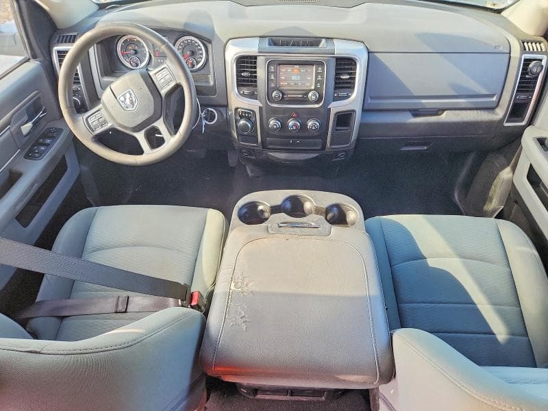 2019 RAM 1500 CLASSIC SLT 8