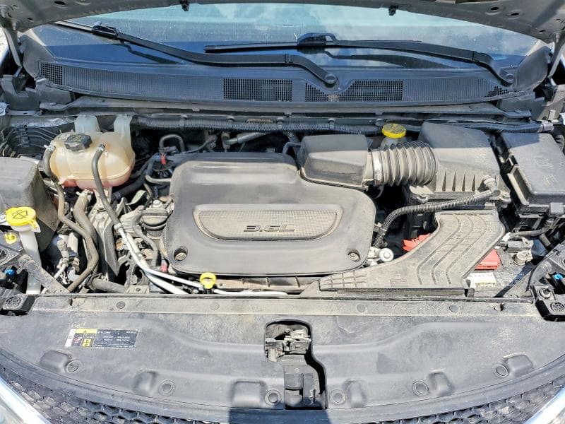 2020 CHRYSLER PACIFICA TOURING L 12