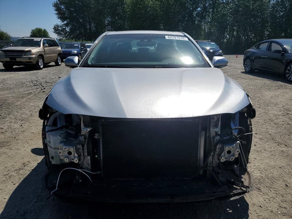 2018 TOYOTA CAMRY HYBRID XLE 5