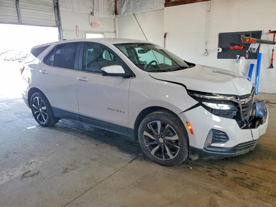 2022 CHEVROLET EQUINOX LT 4