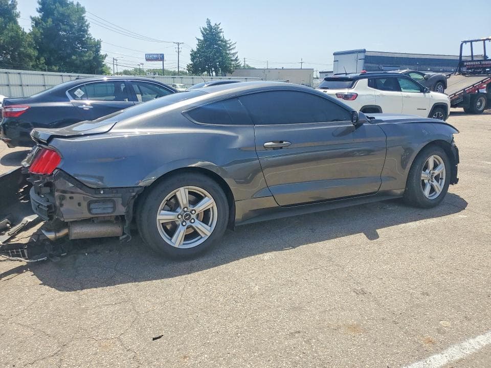 2017 FORD MUSTANG 3