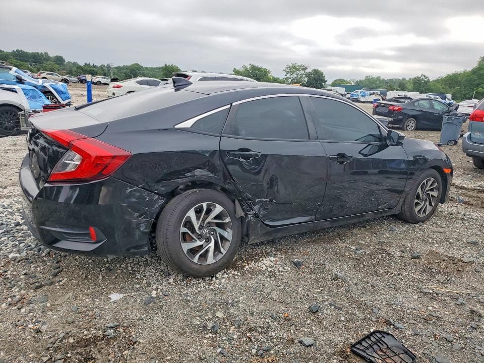 2018 HONDA CIVIC EX 3